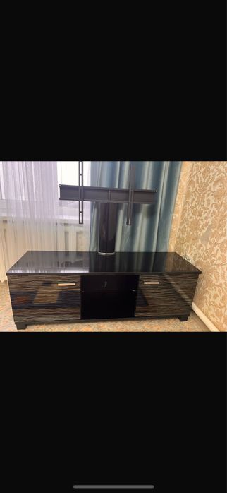 Продается подставка для телевизора