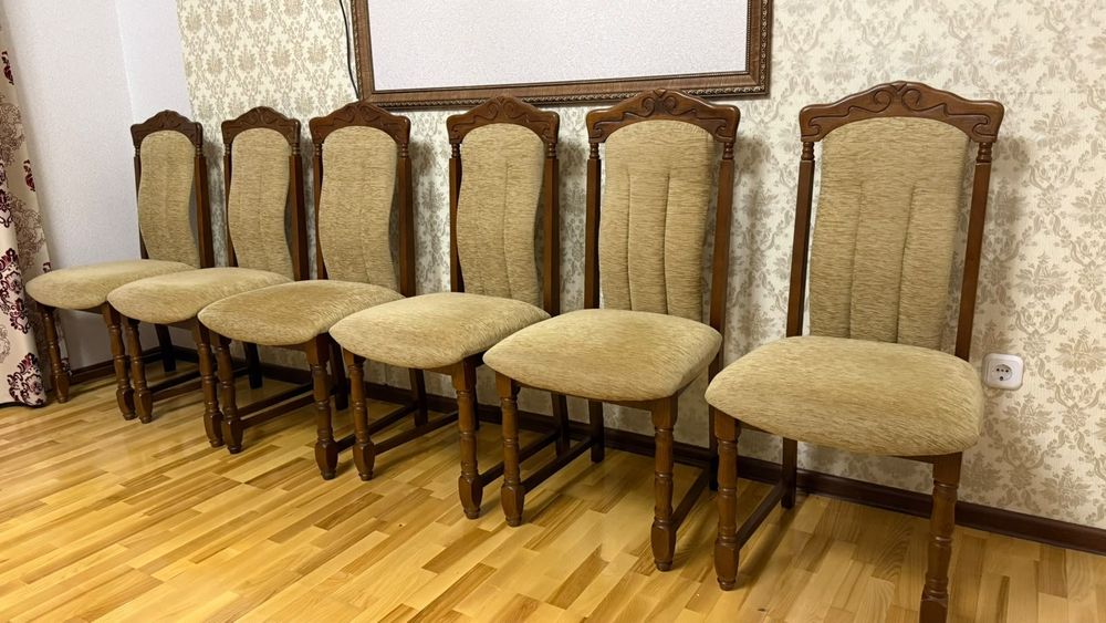 Продам  стулья  6 штук