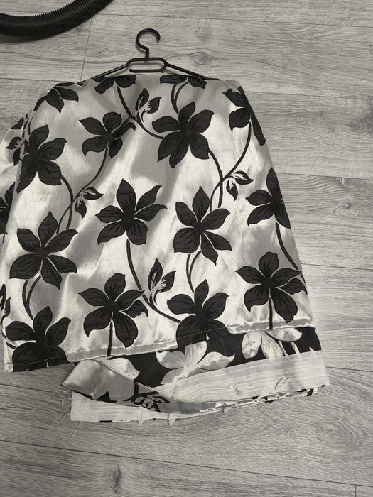 Draperie model floral