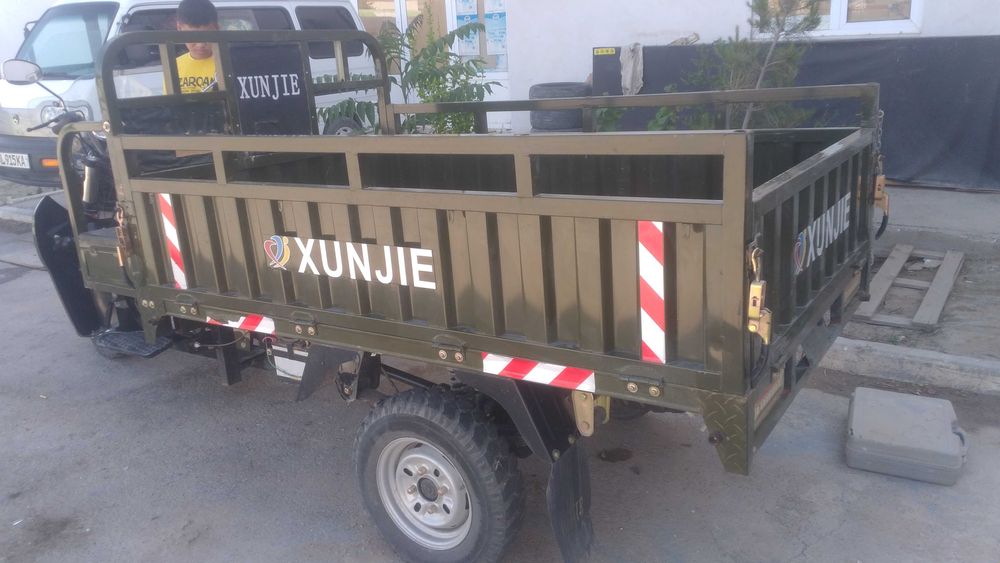 Мотоцикл грузовой