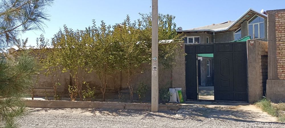 Яшнобод туманида элитный махаллада Уй сотилади