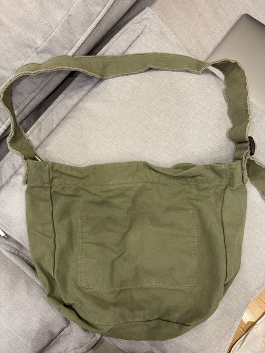 Чанта зелена, не е ползвана