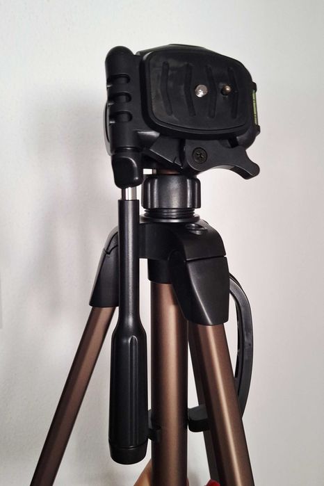 Trepied foto-video HAMA Star Pro 61, 153 cm, auriu
