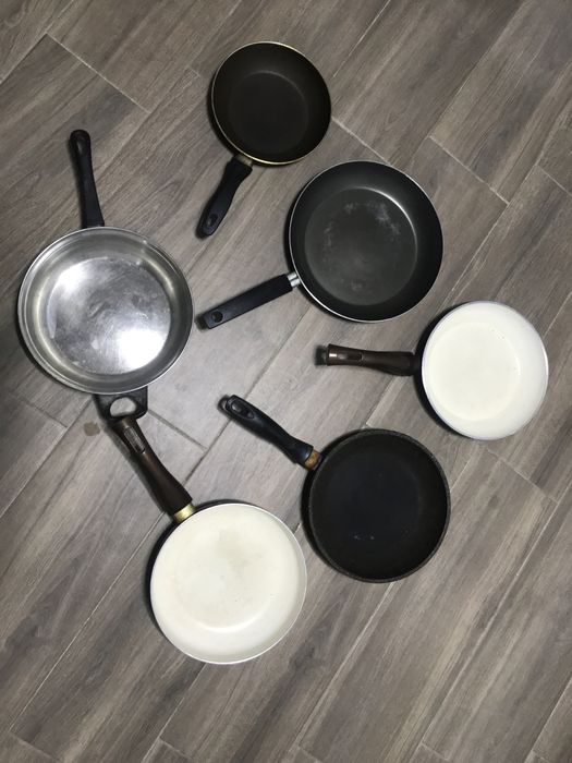 Използвани  тигани  6  броя  / Налични  .