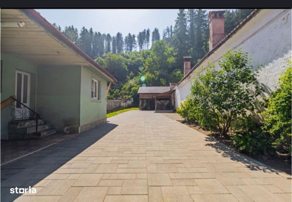 Casa renovata de vanzare in Rasnov