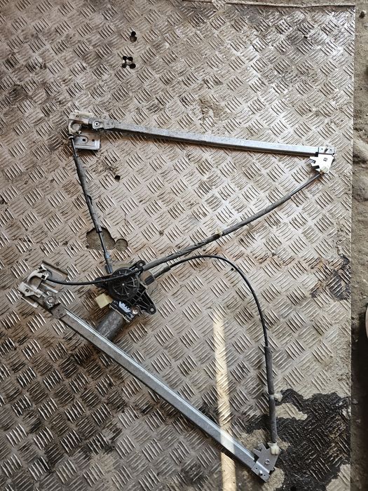 Macara electrica geam fata stanga/dreapta MERCEDES VITO (W639) & VIANO