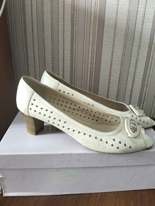 Туфли из натуральной кожи  41 размер.