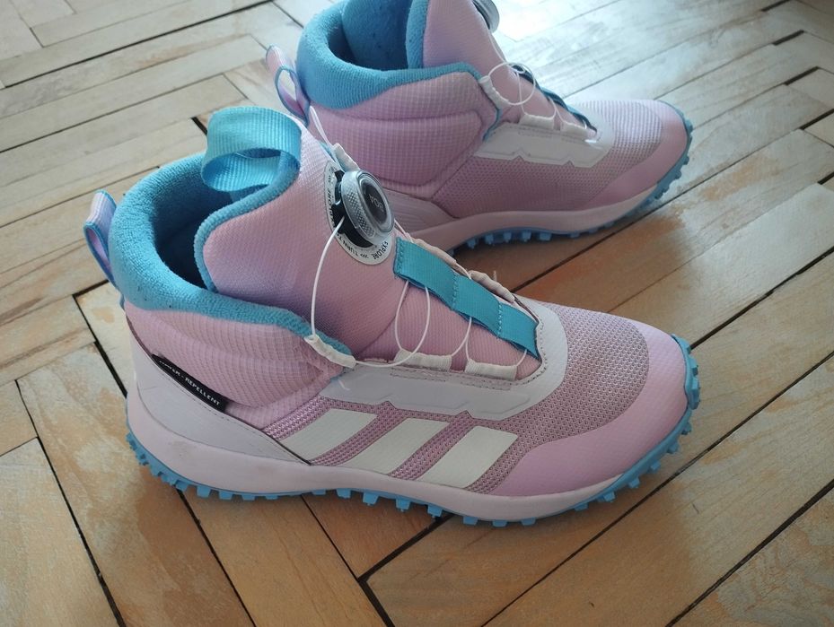 Adidas Winterplay Boa Mid kids, water prepellent 39 1/3