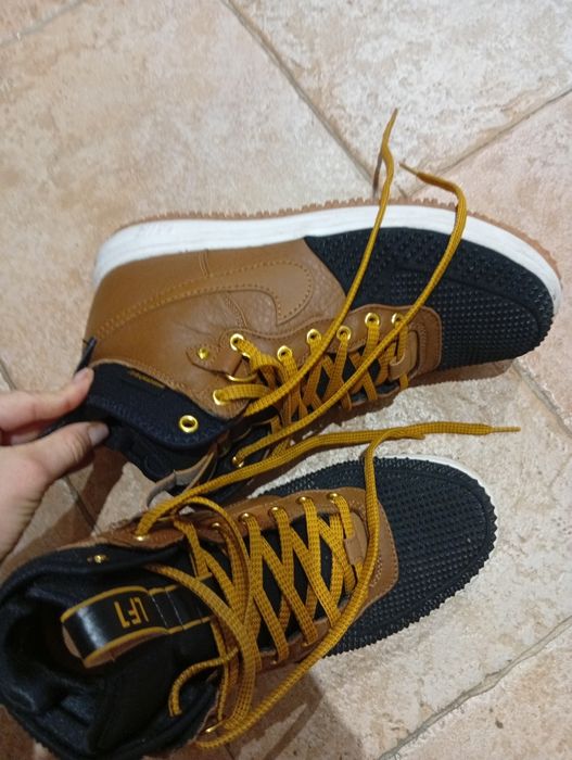 Зимни маратонки боти Nike