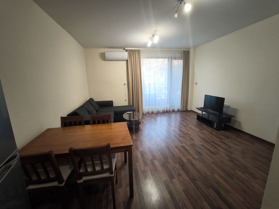 Продава се Двустаен апартамент в Пловдив, Младежки Хълм - 67 кв.м за 1294 €/кв.м - Снимка #3