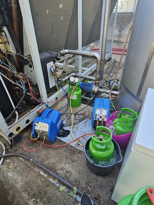 Reparatii  instalații frigorifice industriale si comerciale