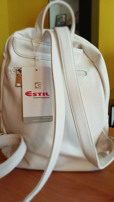 Нова дамска раница