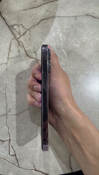 Iphone 14 PRO 256GB емкость 76%