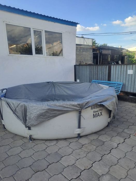 Продается полдома