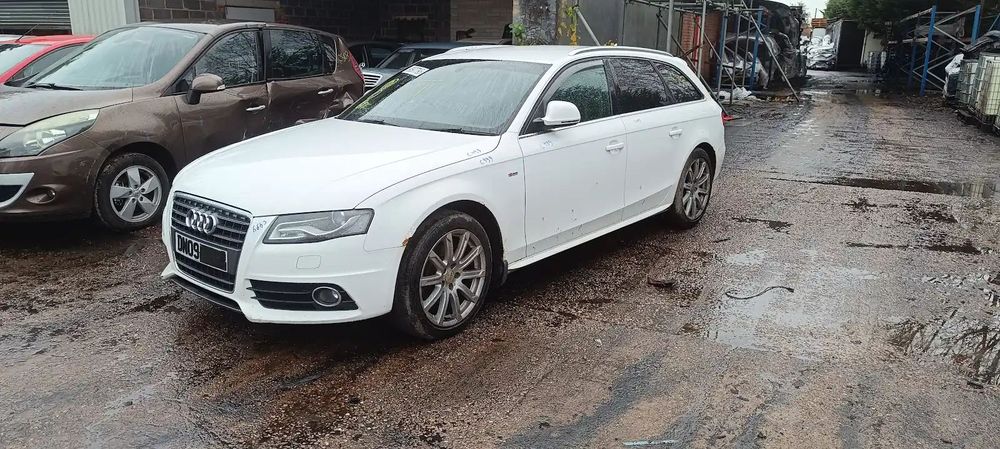 Dezmembrari / Dezmembrez Audi A4 (8K5, B8) Avant 2.0 TDI CAGA cutie viteze manuala cod culoare LY9C