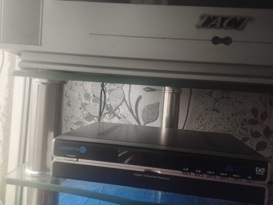 Televizor TAST Taiwaniki tuneriyam bor Uzdigitalniki 600000