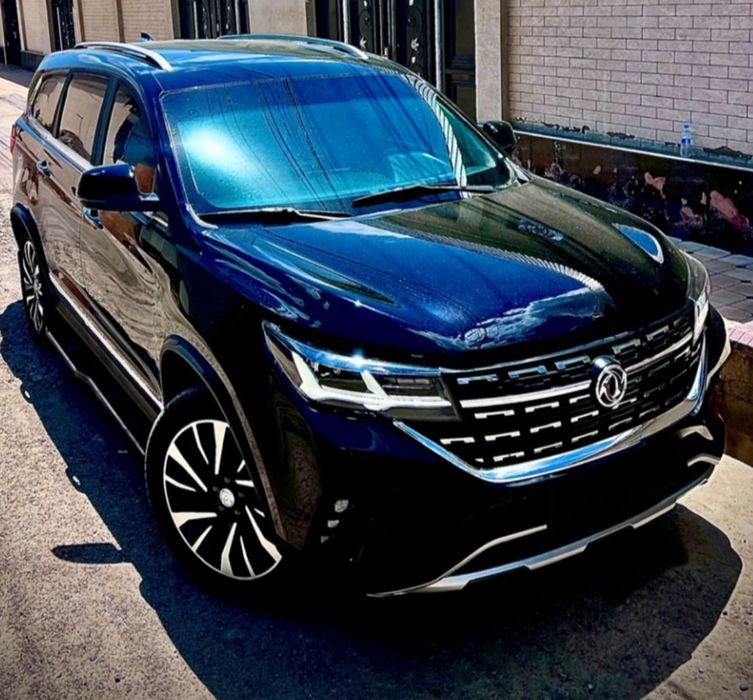 Pro'dayotsya kak  Hyundai Santafe Dongfeng  2021 yil 45.000min pro'beg