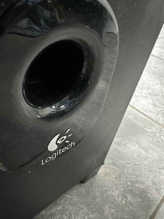 Тонколони , буфер Logitech X-210 2.1 за компютър