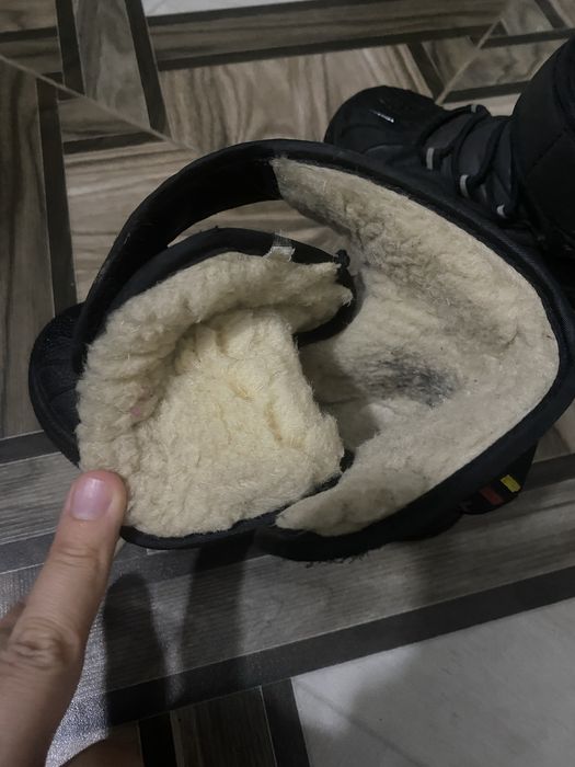 Продам зимние сапоги