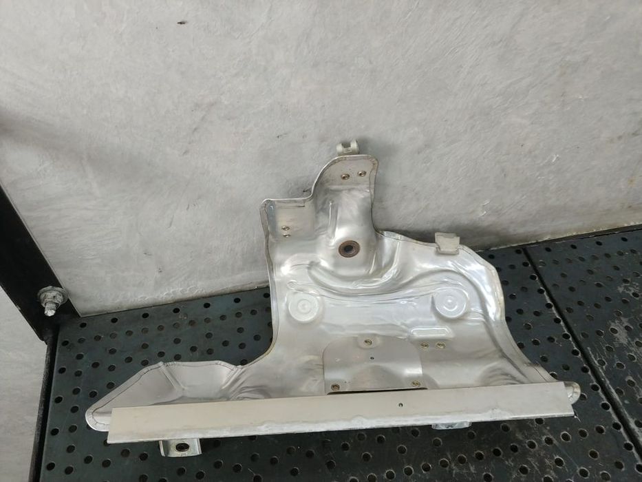 aparatoare protectie termica turbina 1.3b 828914 mercedes a-class w177 b-class w247 a2821510800