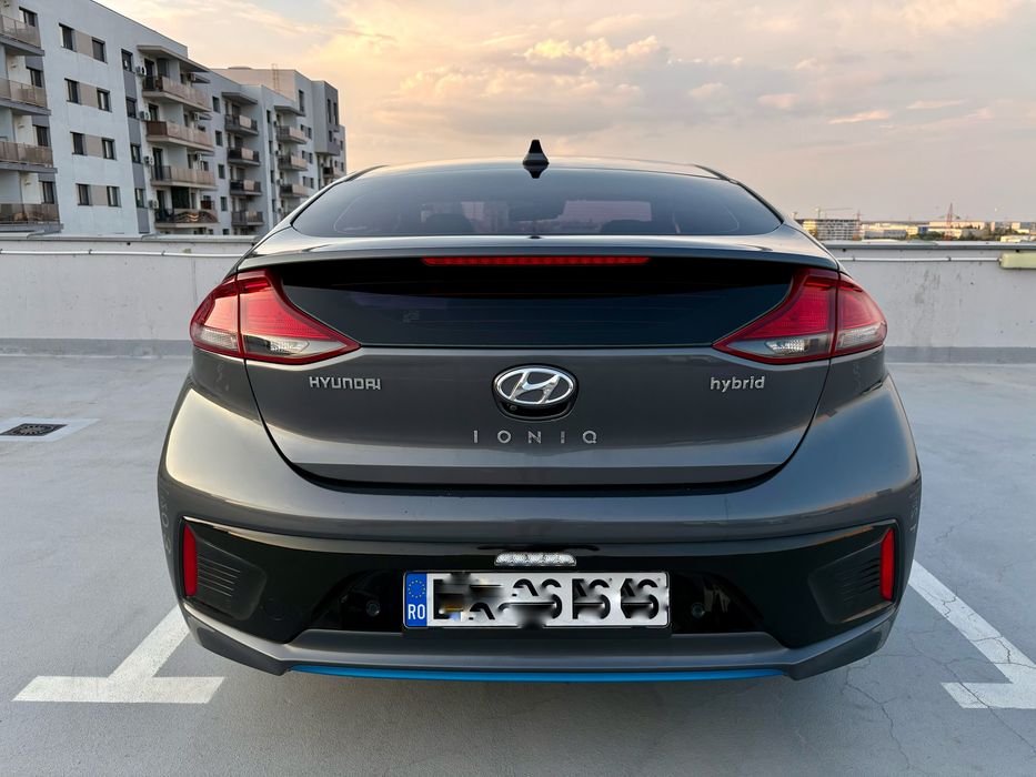 Hyundai Ioniq Hybrid