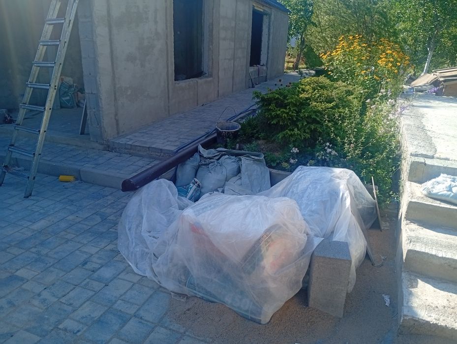 продам цемент брусчатку песок