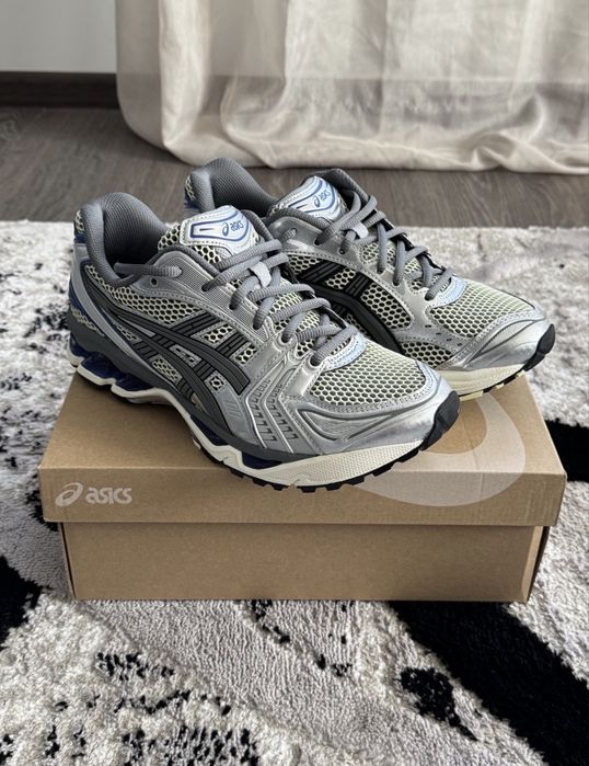 Asics Gel-Kayano 14