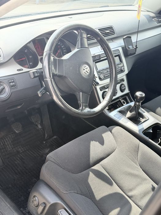 Volkswagen Passat B6 // 1.9TDI 105CP BlueMotion  // 2009