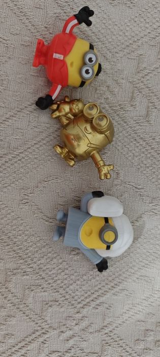 Продам фигурки Миньонов из Макдональдса
