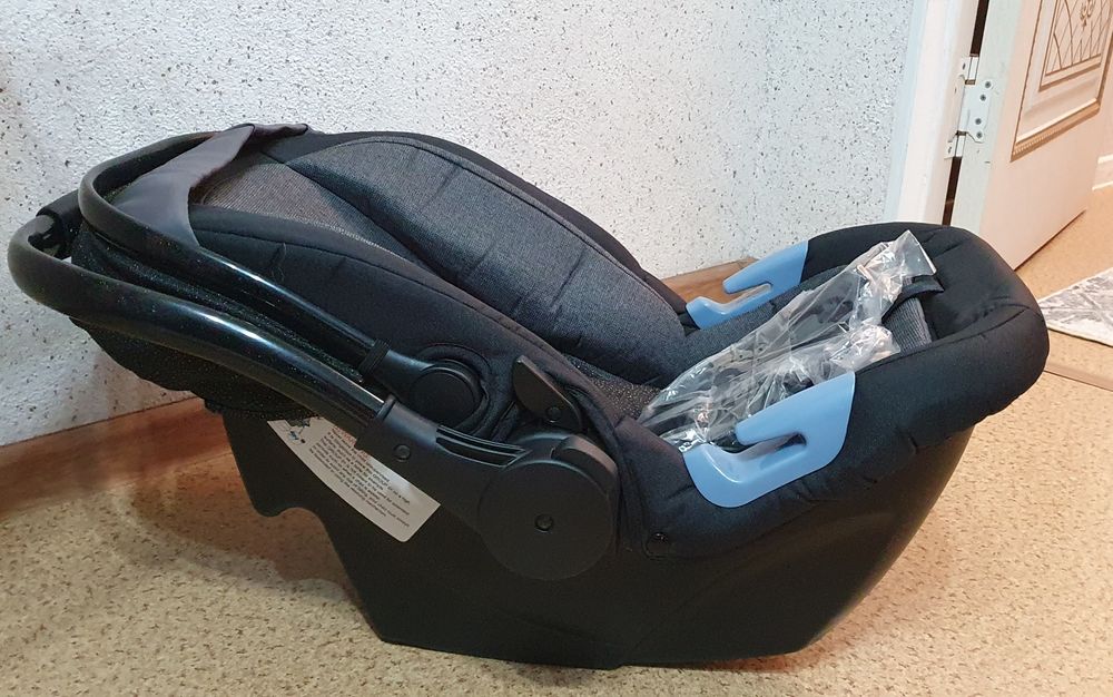 Продам автолюльку