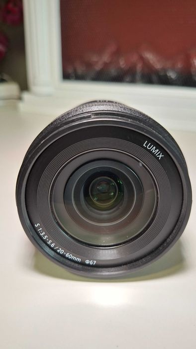 Lumix S 20-60mm, F3.5-5.6 Full Frame Montura L