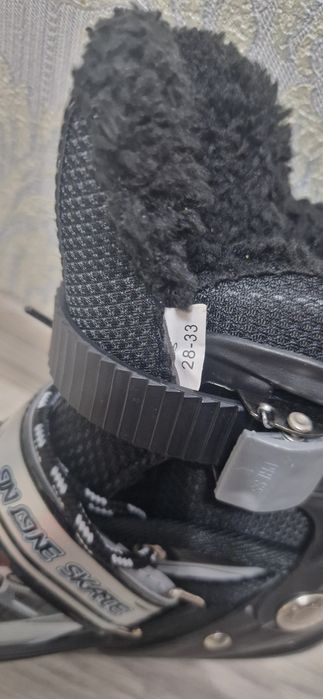 Продам коньки ..