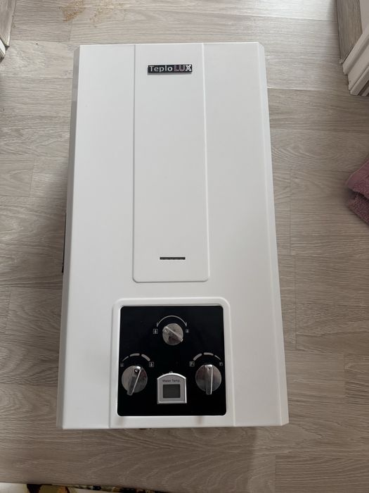 Водонагриватель TeploLUX (12литр)