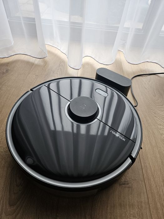 Прахосмукачка робот Roborock s5 черен цвят