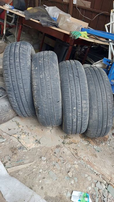 Продам летнюю шины 13