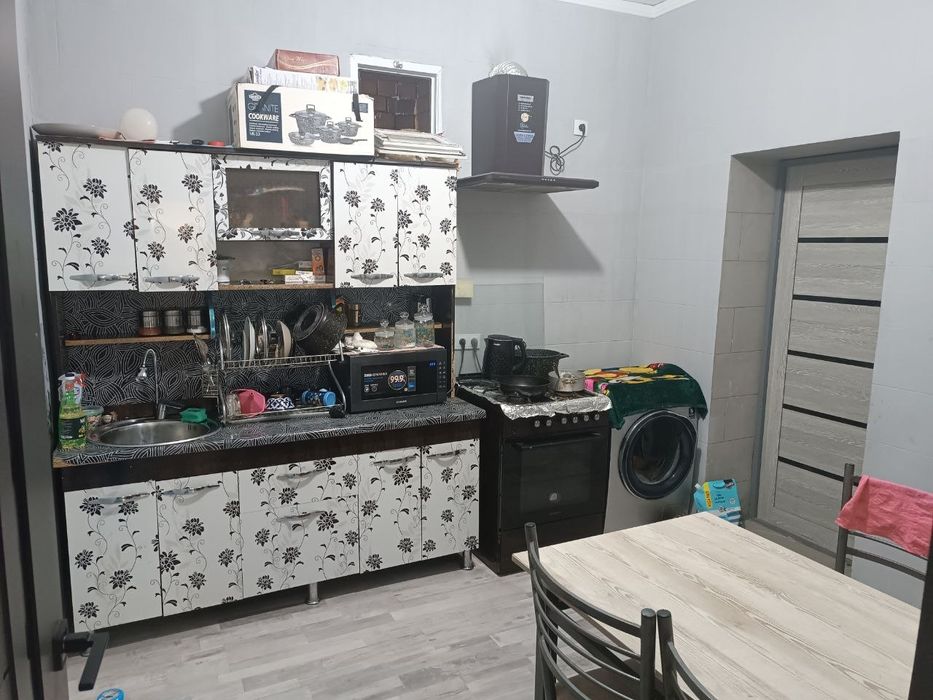 Продаётся дом в Сергелях,одноэтажный с тремя комнатами.