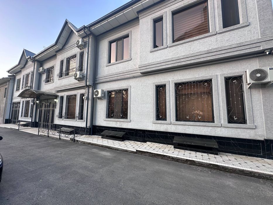 УЙ Сотилади ЮНУСОБОД 2,2 СОТОКЛИ ҲОВЛИ Сайрам 15 Квартал