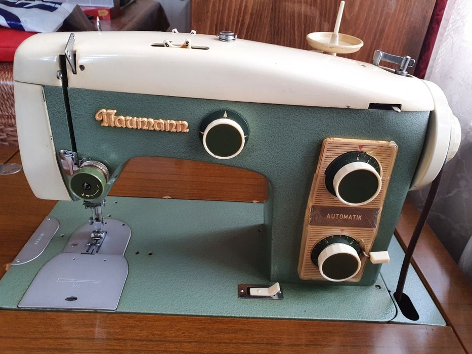 Шевна машина марка НАУМАН