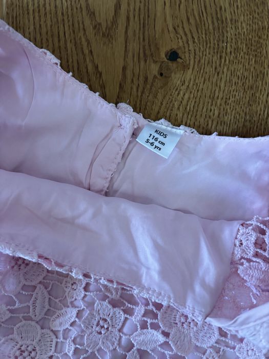 Richita eleganta Sinsay 116