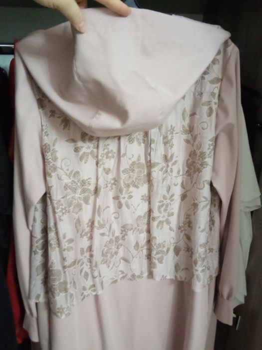 Продам новое платье