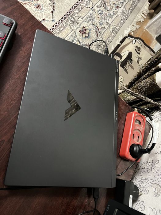 Igravoy noutbuk HP VICTUS