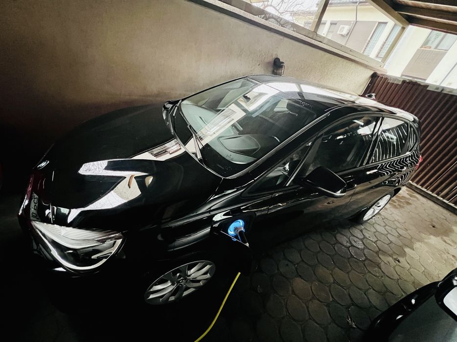 Bmw 225xe Plug-in Hybrid xdrive 225 cp 2021 istoric curat revizie