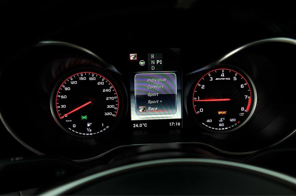 Mercedes c 63 s AMG DE VANZARE !!!