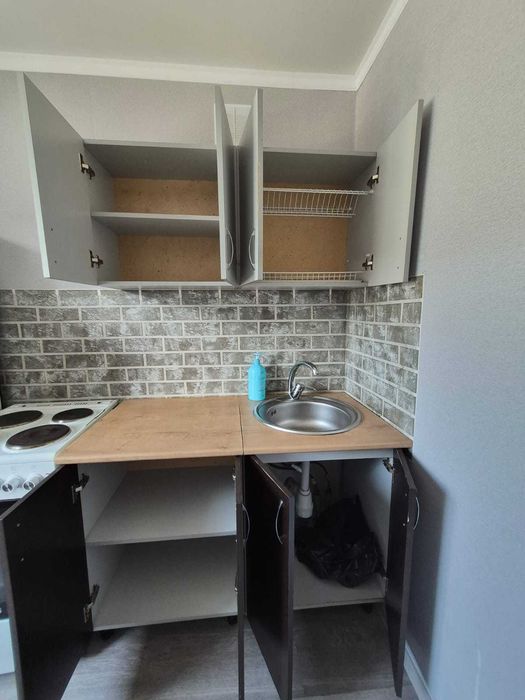 Продам шкафы для кухни