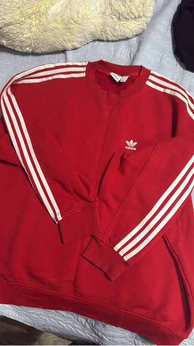 Продается кофта адидас оригинал