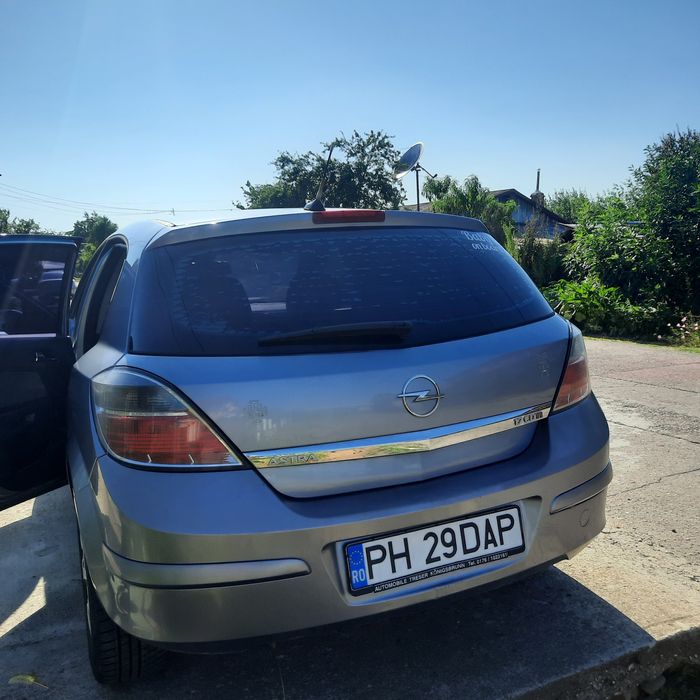 Vând Opel Astra H 1.7 CDTI-anul fabricației 2007; km. reali:277 000; în stare foarte bună