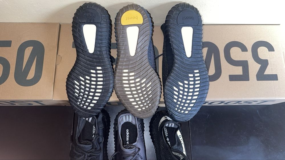 Adidasi Yeezy 350 negri gri negru cu alb