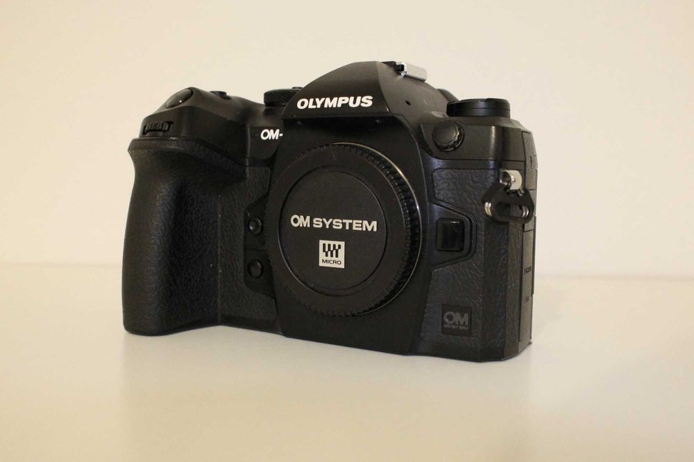 Kit profesional Olympus OM-1 + 12-40 f2.8 + 40-150 f2.8