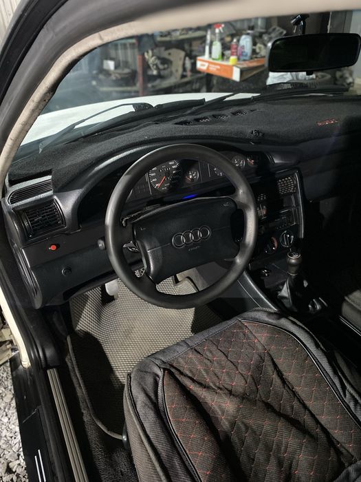 Audi A6C4 2.0 моновпрыск