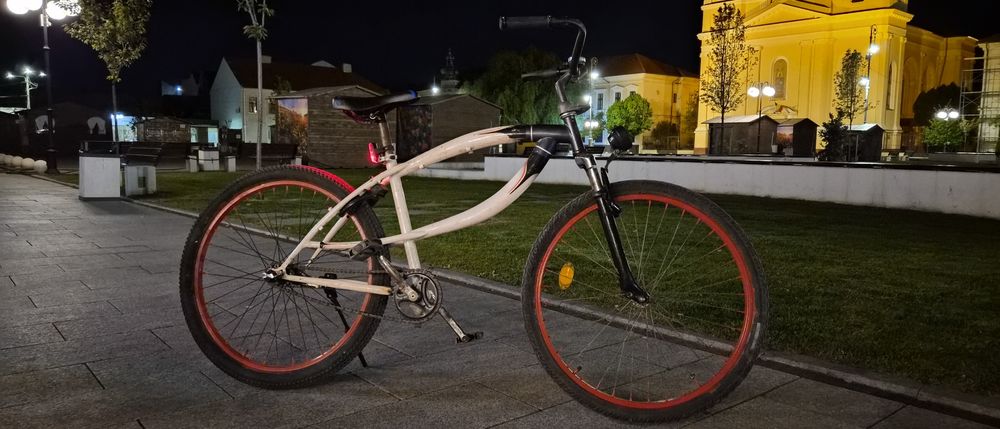 Vând bicicletă stare bună